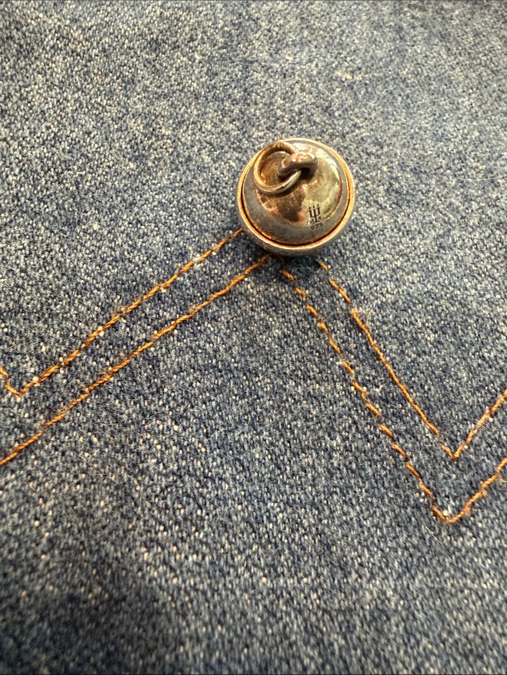 James Avery Sterling silver LARGE jingle bell charm. Retired and RARE FIND - Picture 3 of 3